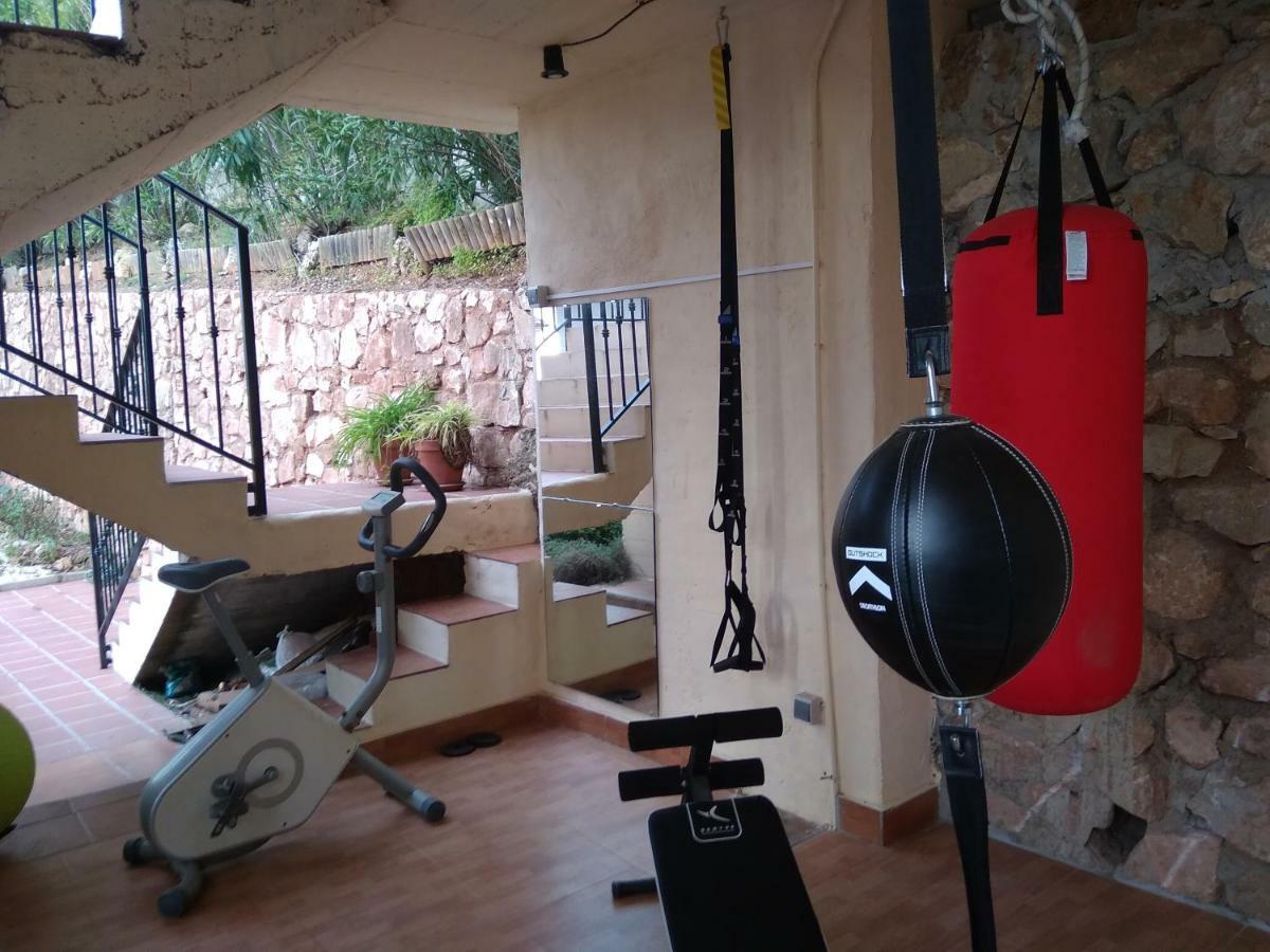 Apartamento En Villa Con Piscina มาลากา ภายนอก รูปภาพ